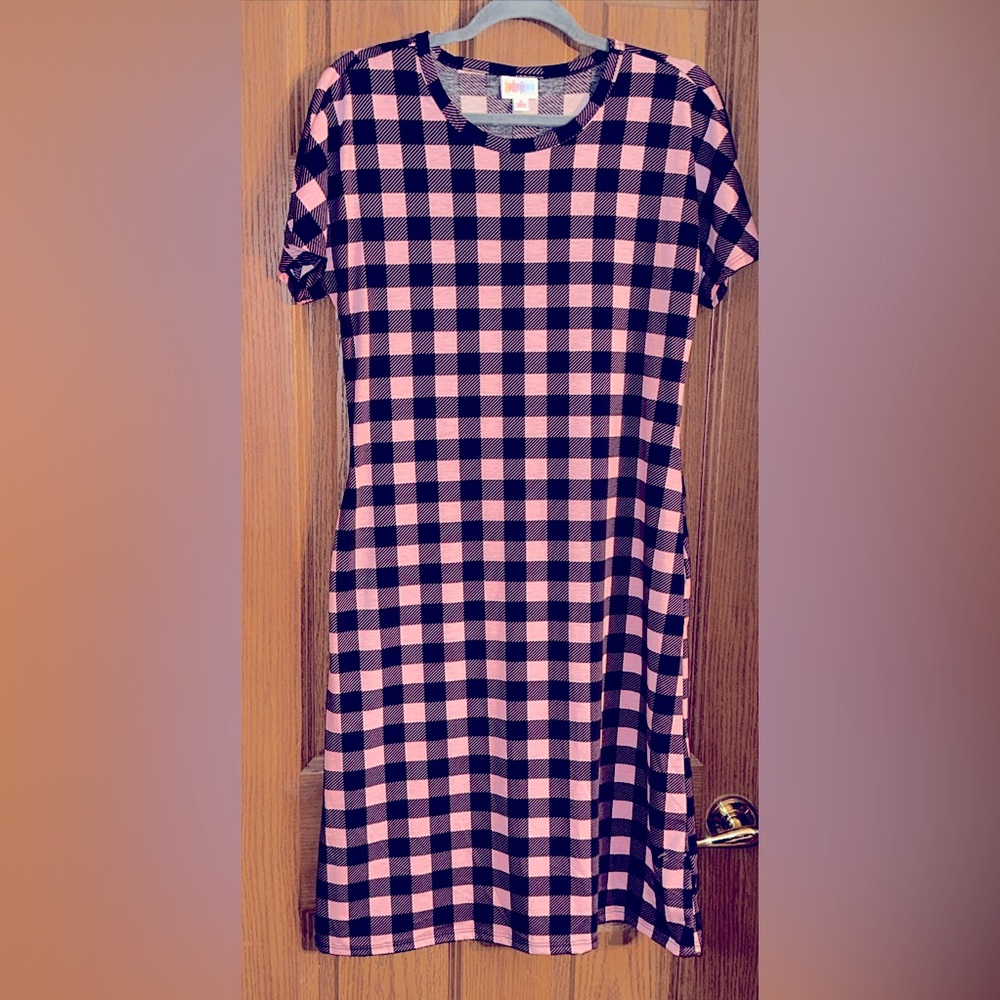 Lularoe Womens Size Small Sheath Dress Black And pink Checkered geometric EUC